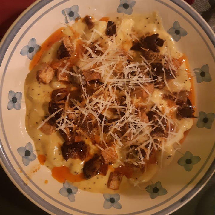 photo of DuedipiccheVegan gnocchetti di riso con melanzane e formaggio vegetale shared by @nicolezordan on  09 Sep 2022 - review