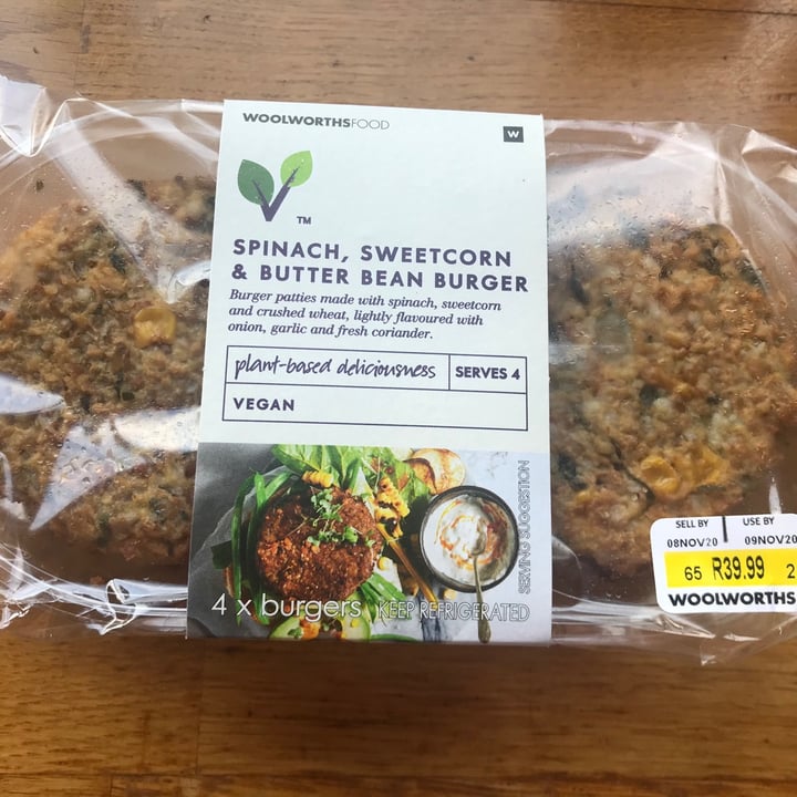 photo of Woolworths Food Spinach, Sweetcorn & Butter Bean Burger shared by @natashathevegan on  05 Nov 2020 - review