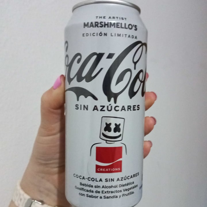photo of Coca-Cola Coca Cola Marshmello's Edición limitada shared by @camirighetti on  12 Sep 2022 - review