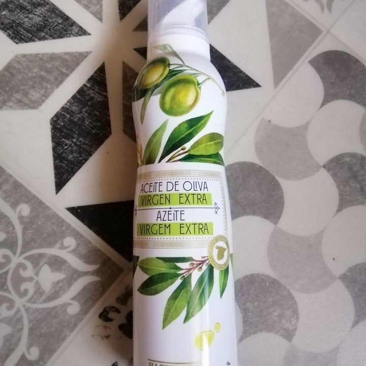 photo of Hacendado Aceite de oliva virgen extra shared by @jennyjenny on  11 Sep 2021 - review
