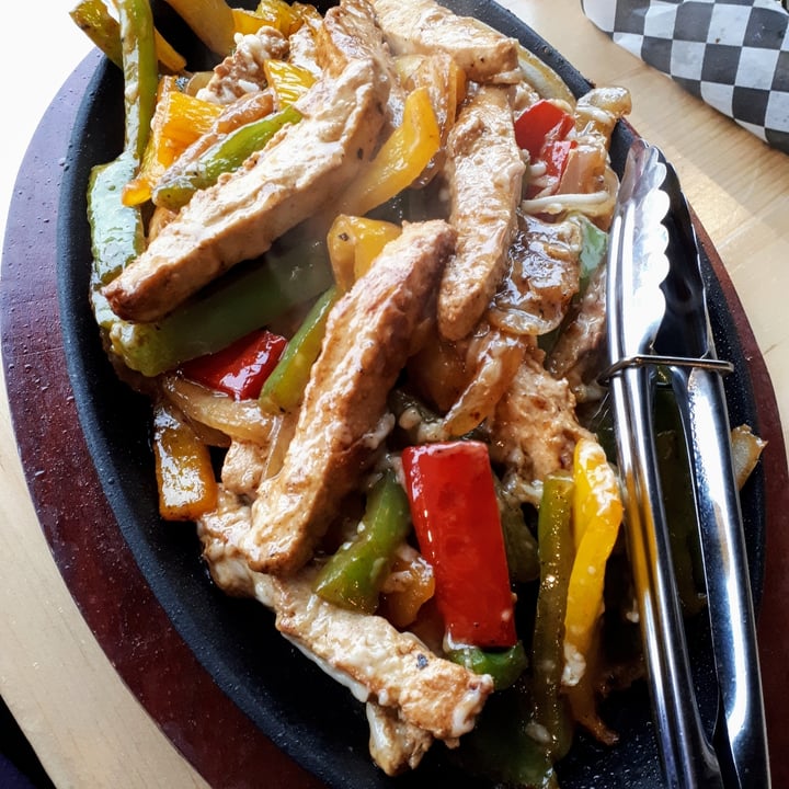 review photo of Mexhico Restaurant Ch'kn fajitas shared by @carolynvw on 02 Mar 2021 - review