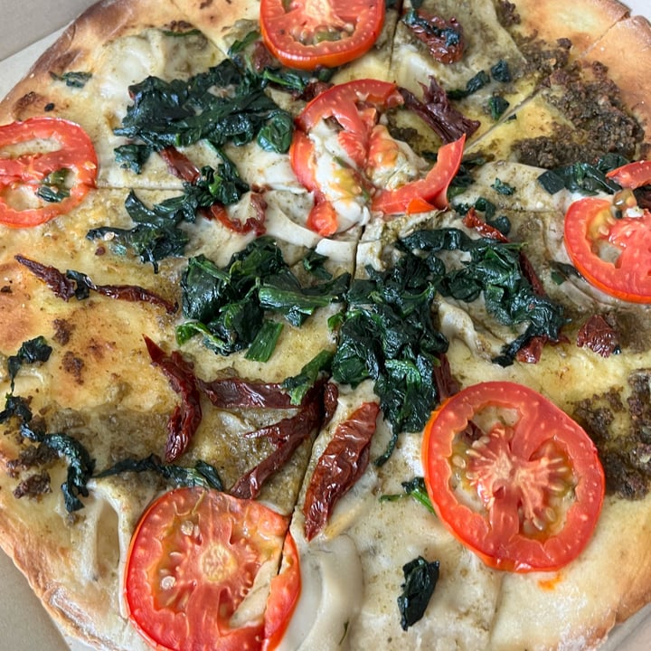 photo of Go Vegan Cafe pesto pizza shared by @preethiness on  13 Jun 2022 - review
