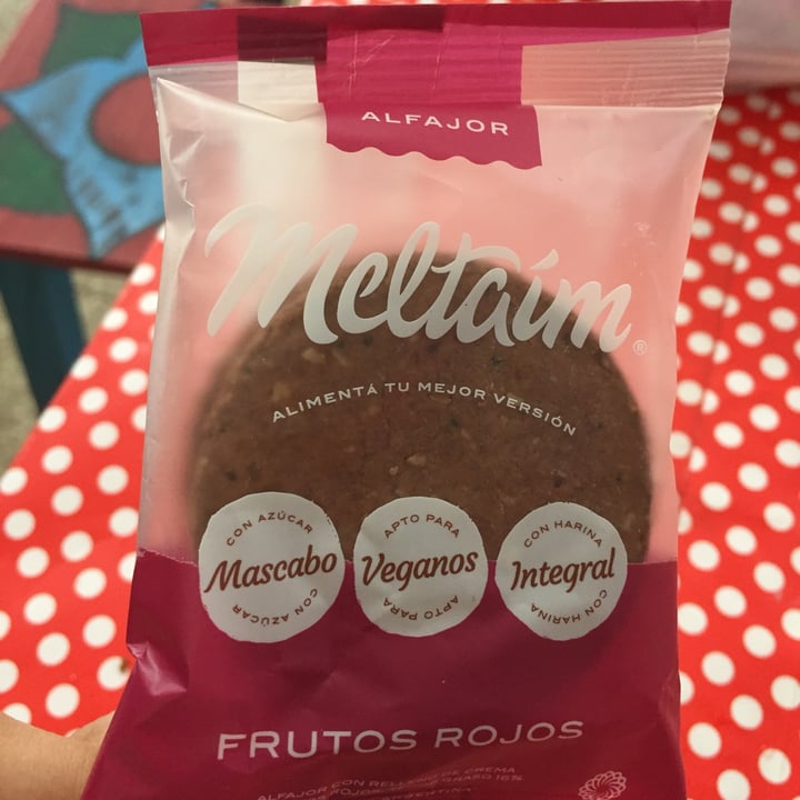 review photo of Meltaím Alfajor de Limón shared by @lulisoraire on 08 Feb 2021 - review