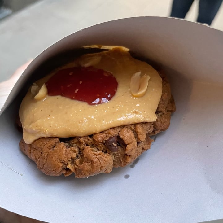 photo of Chök The Chocolate Kitchen Cookie shared by @fioredicampo on  20 Dec 2021 - review