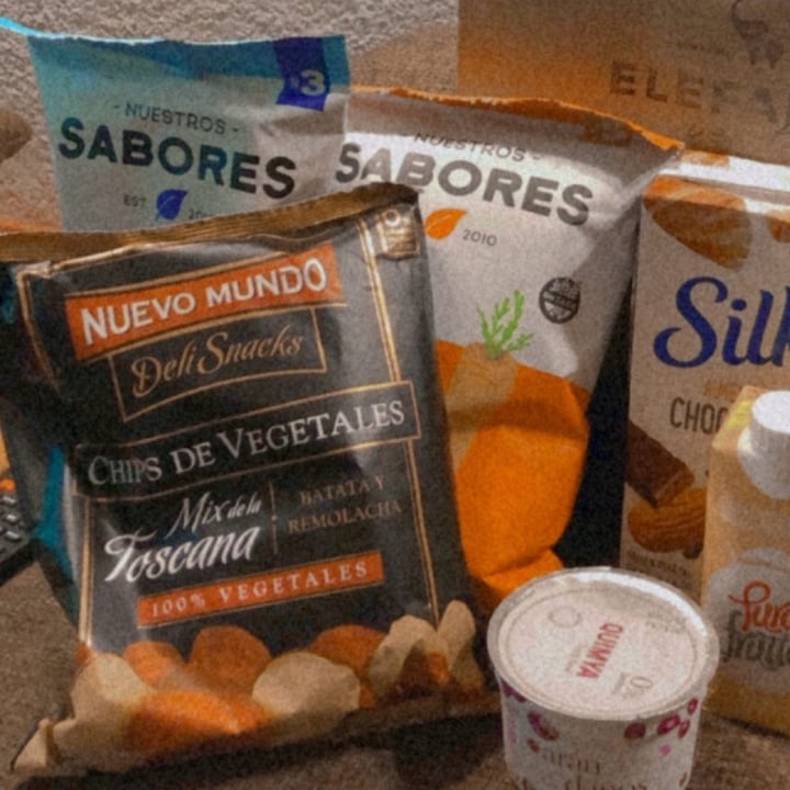 photo of Nuestros Sabores Chips de Zanahoria y Sal Marina shared by @antonellacampano on  05 Feb 2021 - review