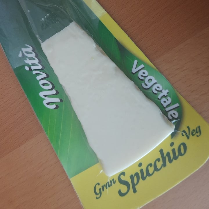 photo of Gran Spicchio io veg Vegan cheese,gran Spicchio shared by @paolazeta on  09 Aug 2022 - review