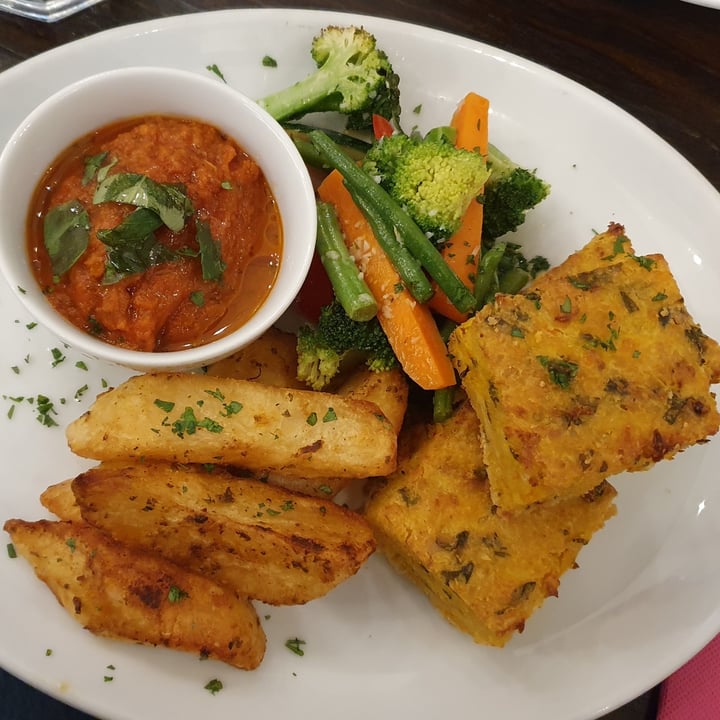 photo of 222 Veggie Vegan Carrot Tart With Stewed Vegetables And Baked Potatoes shared by @francescama on  12 Oct 2022 - review