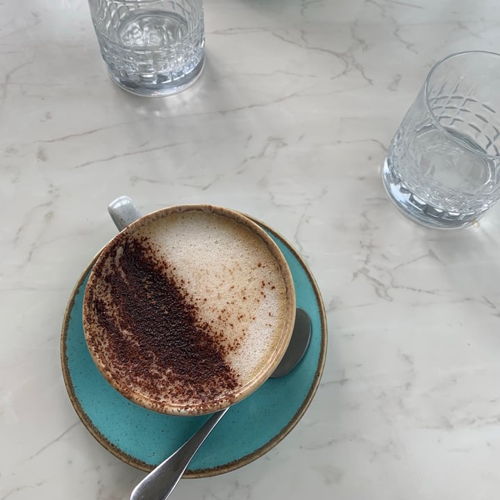 photo of Cafe Sitooterie Oat Cappuccino shared by @aimeelogue on  25 Jul 2021 - review
