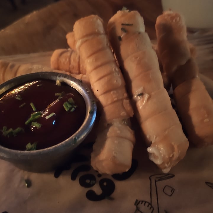 review photo of Red Frog Beer House Tequeños Veganos shared by @alejom on 18 Sep 2021 - review