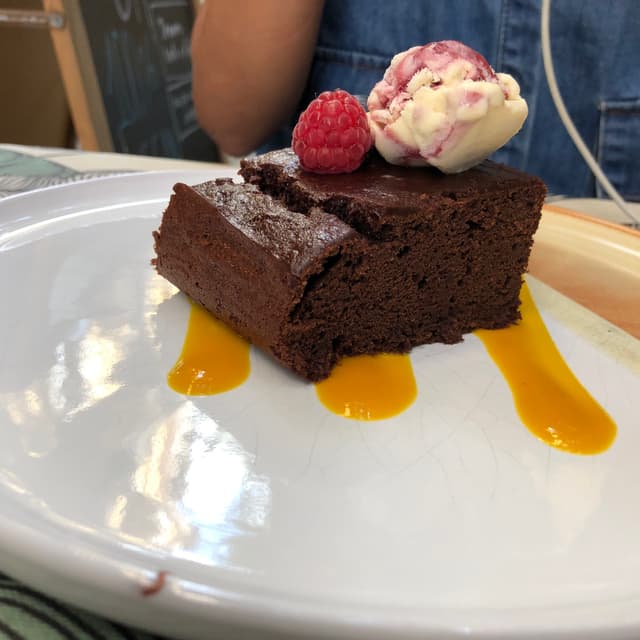 Photo du plat “Pastel de chocolate”
