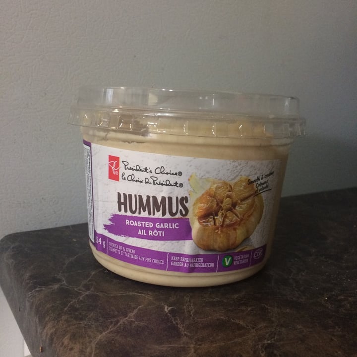review photo of President's Choice Roasted Garlic Hummus shared by @jamiejack on 30 Jun 2021 - review