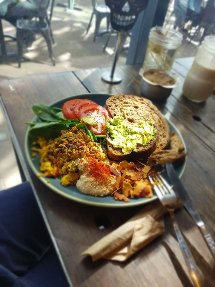 photo of Sweet Bones Bakery and Cafe Big breakfast shared by @callanf08 on  01 Oct 2019 - review