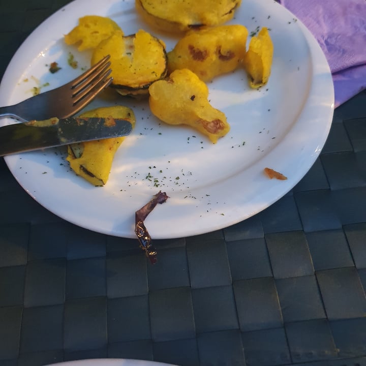 review photo of Nirvana Ristorante Firenze Tempura di verdura shared by @elenacelentano on 20 May 2022 - review