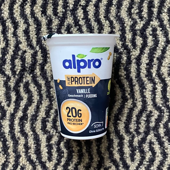 photo of Alpro Protein vanilla pudding shared by @lilium78 on  18 Oct 2022 - review