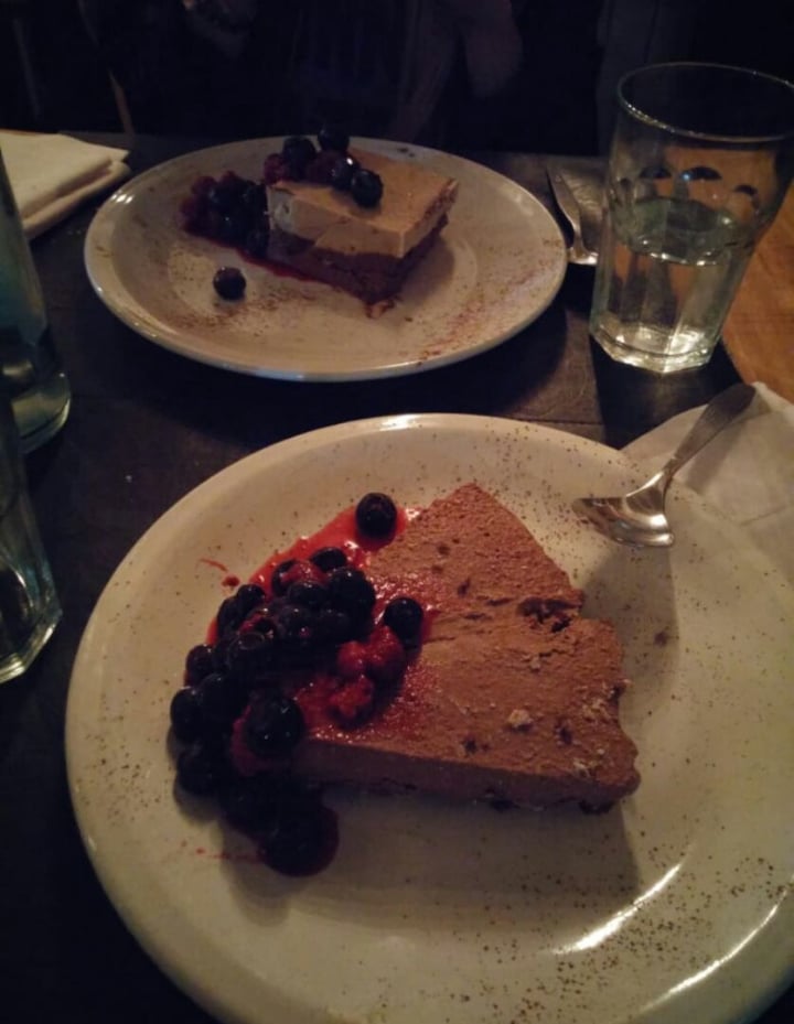 review photo of Bio Solo Orgánico Torta raw de frutos rojos shared by @ximena on 01 Aug 2019 - review