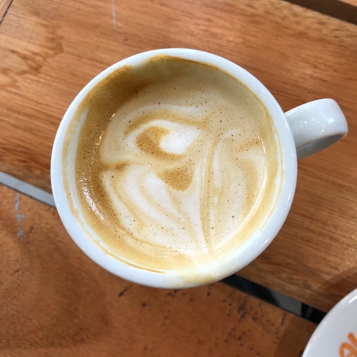 review photo of Usina Cafetera Café Con Leche De Almendras shared by @florgotkin on 31 Aug 2021 - review