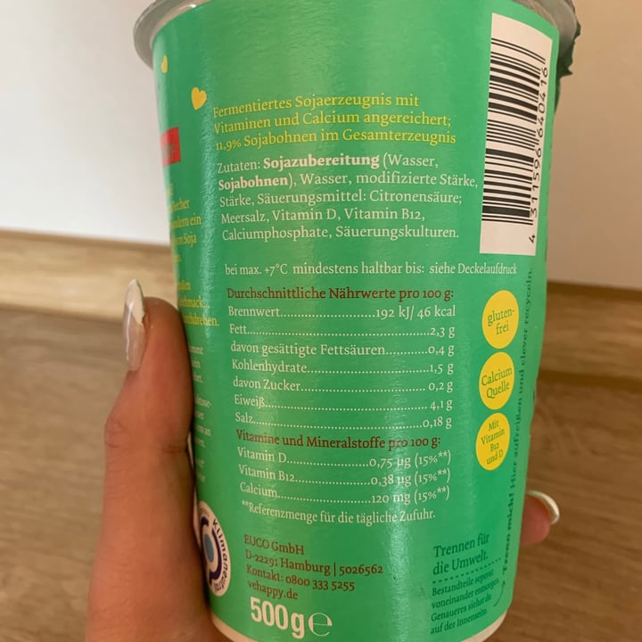 review photo of Ve Happy Soja Yoghurt sugarfree shared by @veggiegoesvegan on 08 Sep 2021 - review