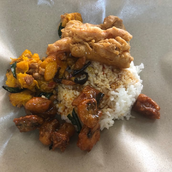 photo of 795a Yishun Coffee Shop Mixed rice shared by @meltingpotatoes on  19 Mar 2021 - review