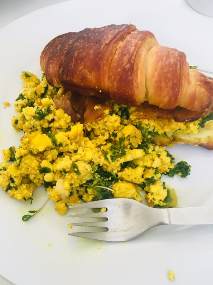 photo of The Kind Kitchen Tofu scramble with croissant shared by @lollygreve on  01 Jul 2019 - review
