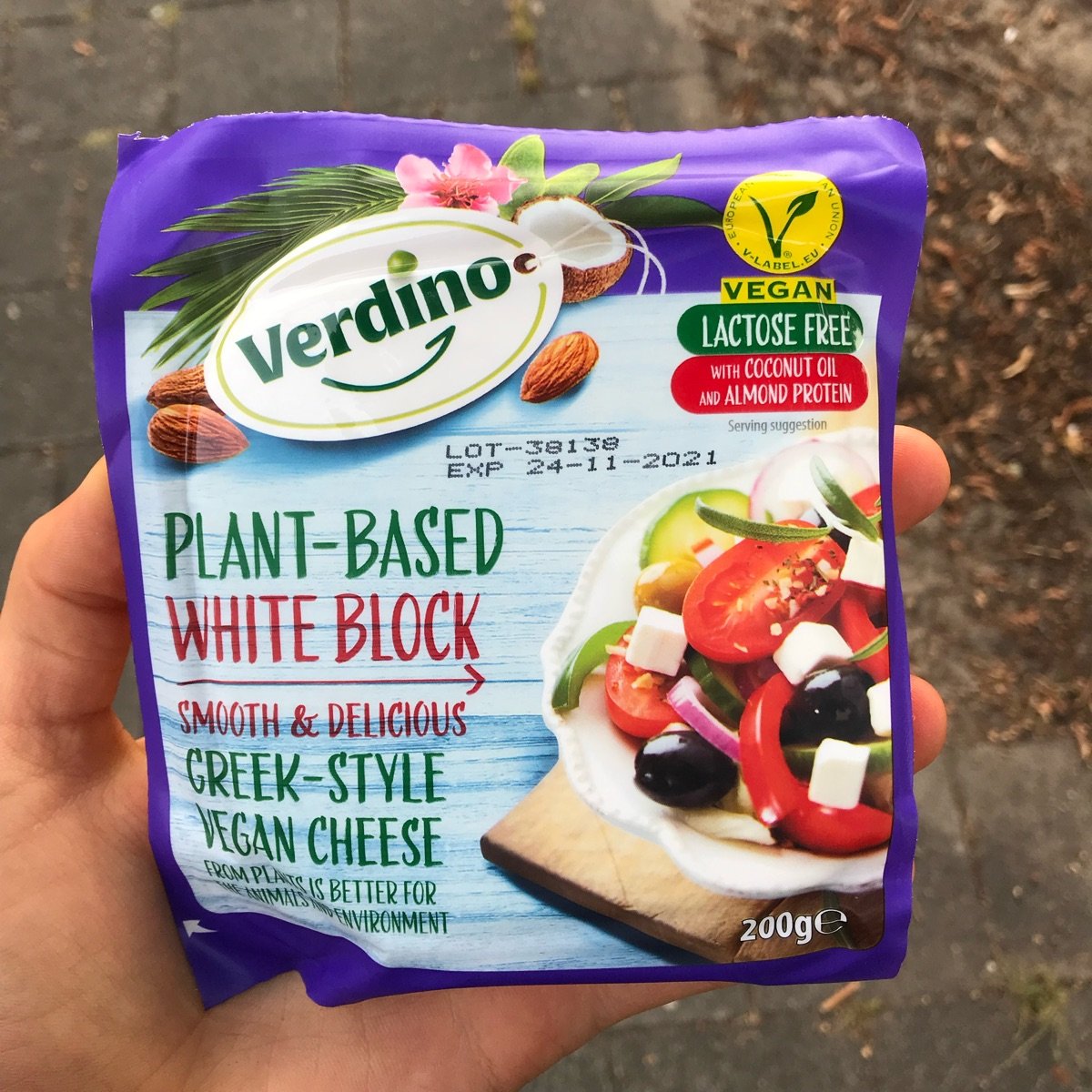 Greek style vegan block from Verdino - Vegan Product Reviews & Ratings ...