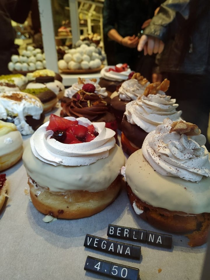 photo of Chök The Chocolate Kitchen Donut shared by @youeatveggie on  26 Mar 2020 - review