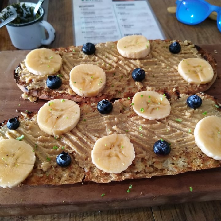 photo of Mesa Verde Butter Toast shared by @tlacomiztli on  11 Oct 2020 - review