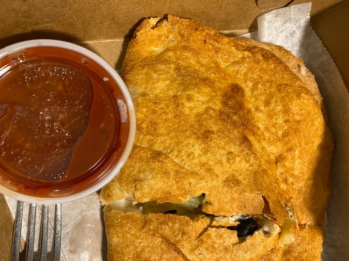 photo of D.P. Dough - Tempe Vegan Calzone shared by @avogeek on  22 Feb 2020 - review