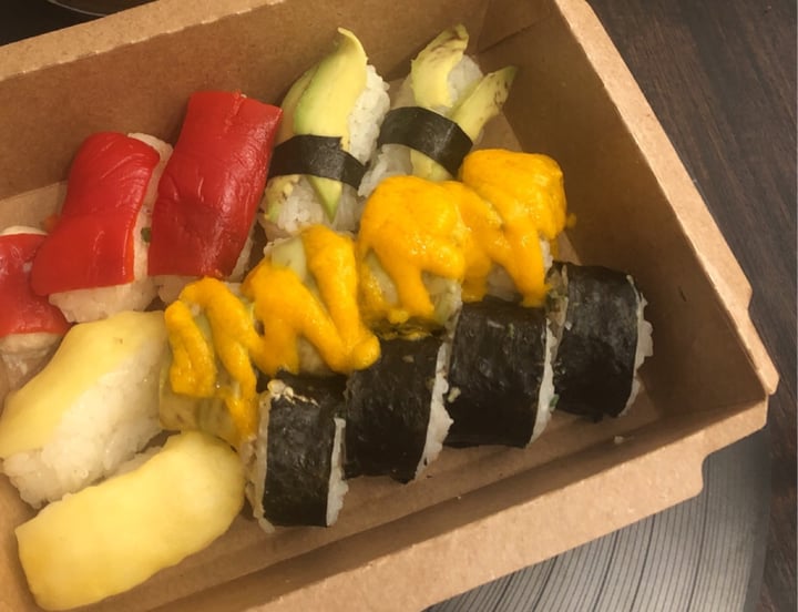 review photo of Let it V - Vegan Sushi Sushi “here Comes The Sun” 15 Piezas shared by @mado on 09 May 2020 - review