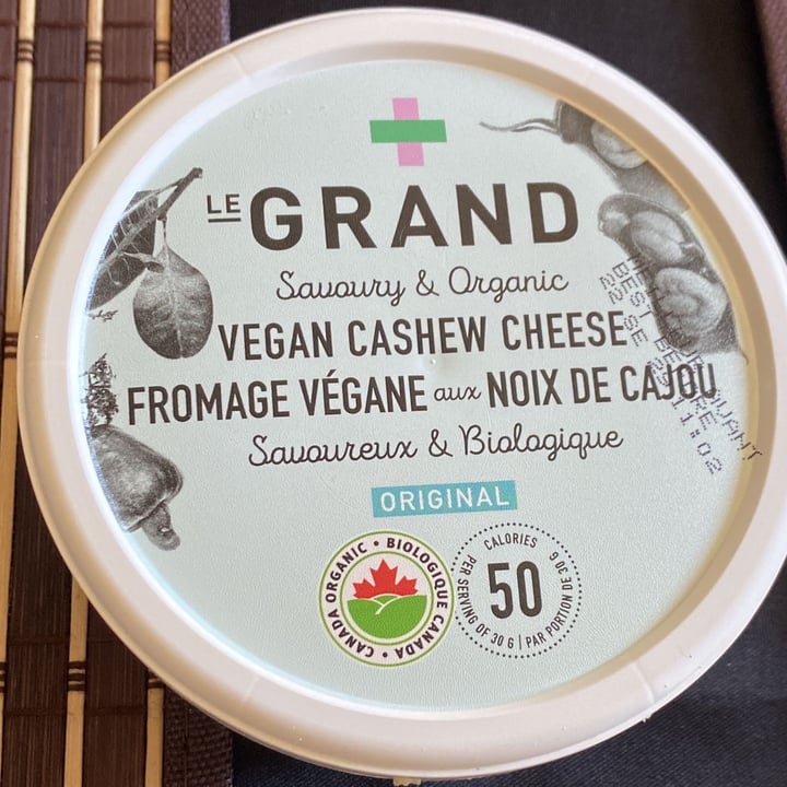 photo of Le Grand vegan cashew cheese shared by @veganchaima on  23 Sep 2022 - review