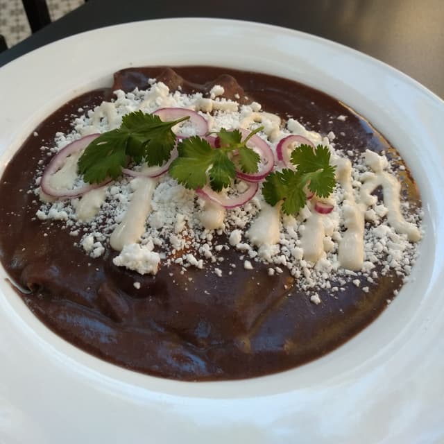 Photo of the dish “Enfrijoladas”