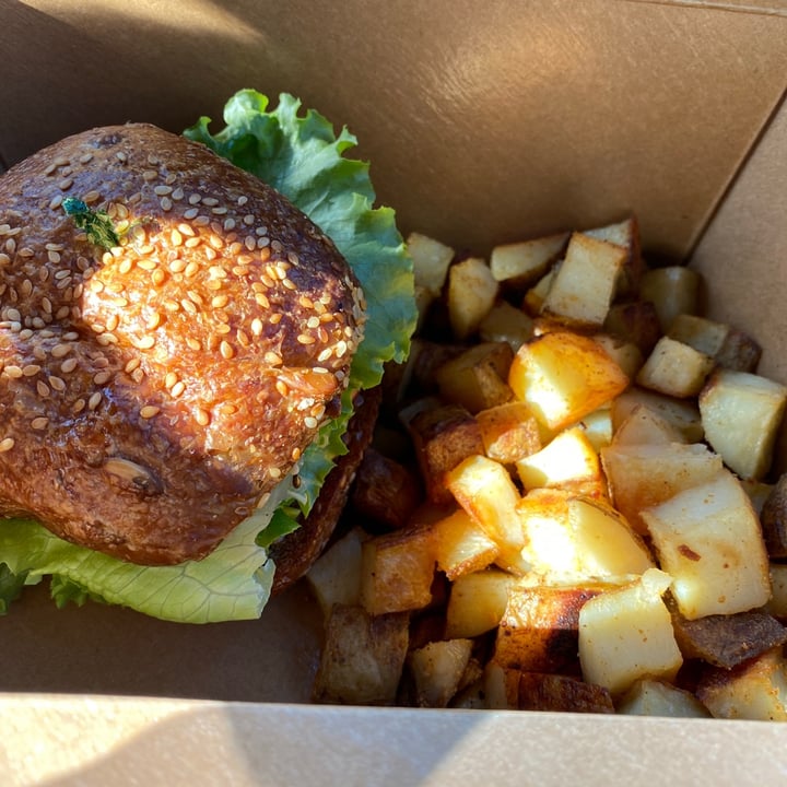 photo of Plantitude The Plantitude Buger shared by @veganmika on  26 Jul 2021 - review