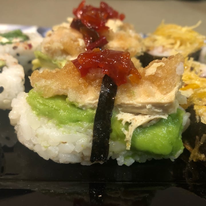 photo of Jiro Sushi - Sucursal Belgrano Sushi Vegano shared by @eugewarashi on  07 Apr 2022 - review