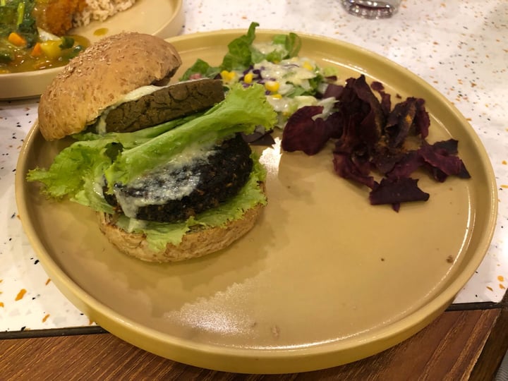 photo of Burgreens Kemang Village Big Max shared by @healthywithakriti on  09 Dec 2019 - review