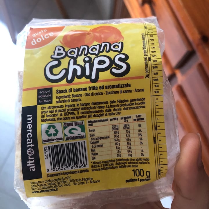 photo of Altro mercato banana chips shared by @saraspizzichino on  14 Apr 2022 - review