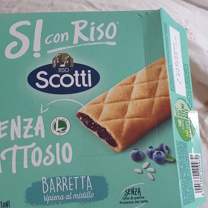 photo of Riso Scotti barrette ripiena di mirtilli shared by @bonvy on  30 Aug 2022 - review