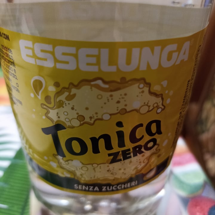review photo of Esselunga Tonica zero shared by @chiarabo on 08 Apr 2022 - review