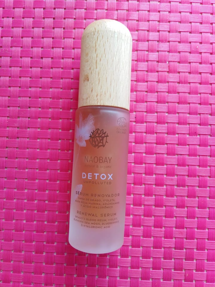 photo of Naobay Serum Renovador Detox shared by @llucia on  27 Oct 2022 - review