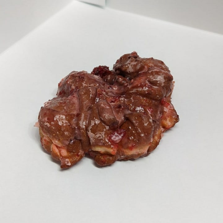 photo of Crave Doughnuts Cherry Chip Fritter shared by @all1za on  25 Mar 2022 - review
