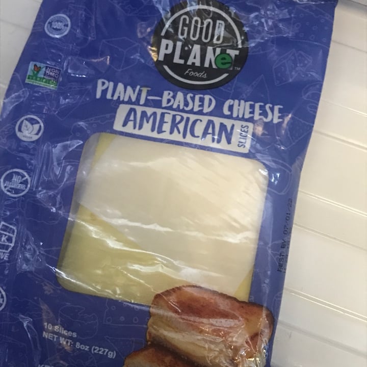 photo of Good Planet Foods Dairy-Free American Slices shared by @rocior on  15 Jan 2022 - review