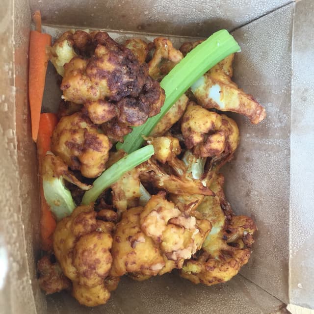Photo of the dish “Cauli-Wings Platter”