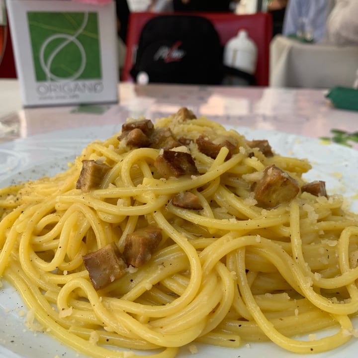 review photo of Origano Carbonara vegana shared by @beamolte91 on 30 May 2022 - review