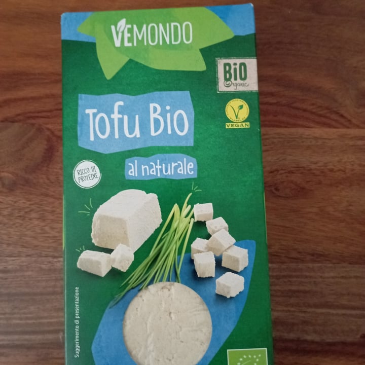 photo of Vemondo Tofu Bio al naturale shared by @evafrancesca on  10 Mar 2022 - review