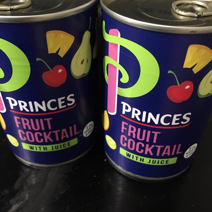 photo of Princes Fruit Cocktail shared by @velvetveganworld on  19 Mar 2021 - review