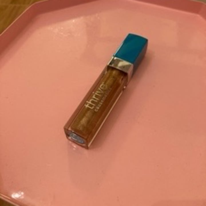 photo of Thrive Causemetics Lip Gloss shared by @chasiu on  07 Jun 2020 - review
