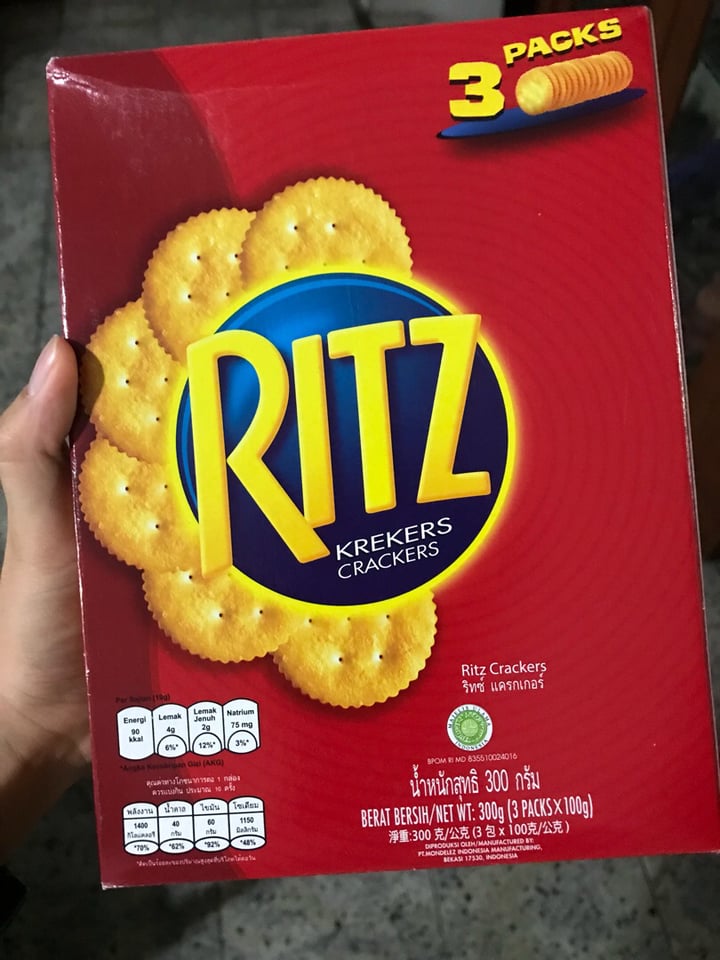 review photo of Ritz Ritz Crackers Originals shared by @shiling on 12 Oct 2019 - review
