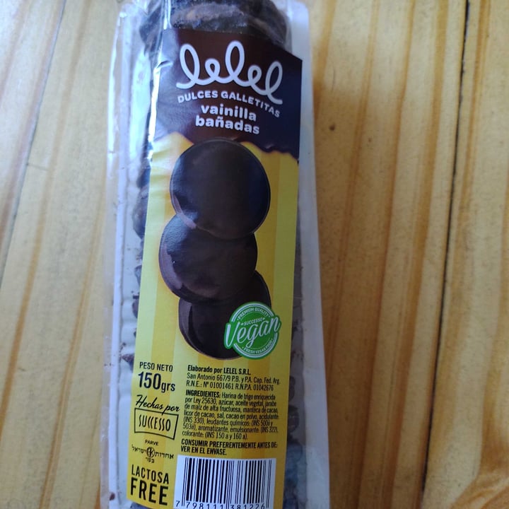 photo of Lelel Galletitas de vainilla bañadas en chocolate shared by @flor0602 on  19 Apr 2021 - review