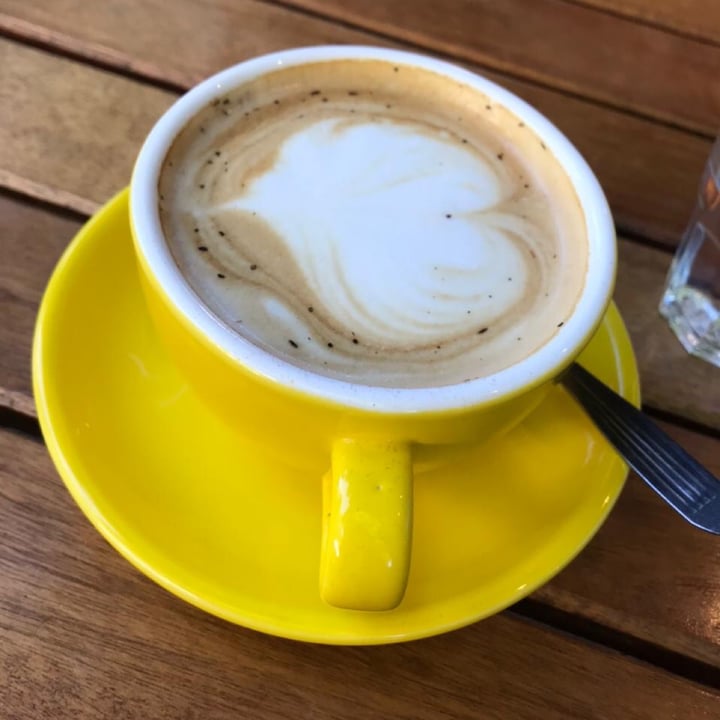 photo of Amelia Café Capuccino shared by @chesterfm on  28 Apr 2021 - review