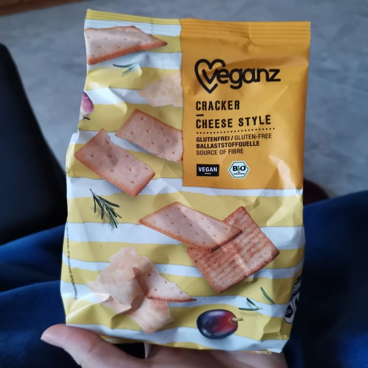 photo of Veganz Cracker Cheese Style shared by @irecalde on  15 Apr 2022 - review