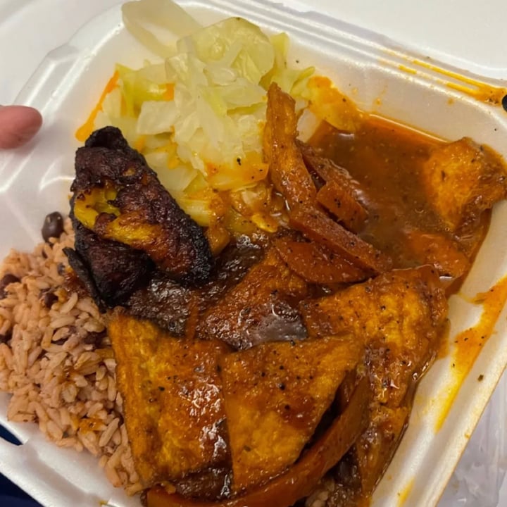 review photo of Reggae Shack Cafe Brown Stew Tofu shared by @davenelson66 on 31 May 2022 - review