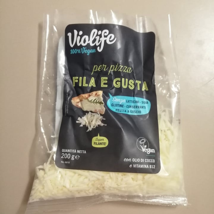 photo of Violife Per pizza fila e gusta shared by @cristinavegbaruffa on  27 Aug 2022 - review